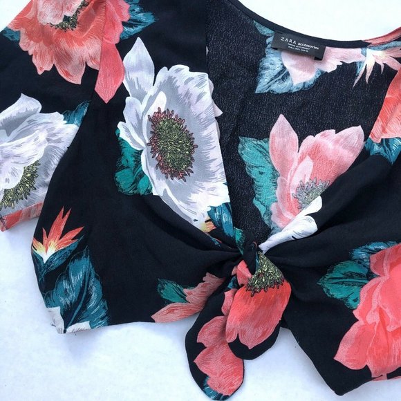 Zara Jackets & Blazers - Zara Floral power cover up. Vest Size M